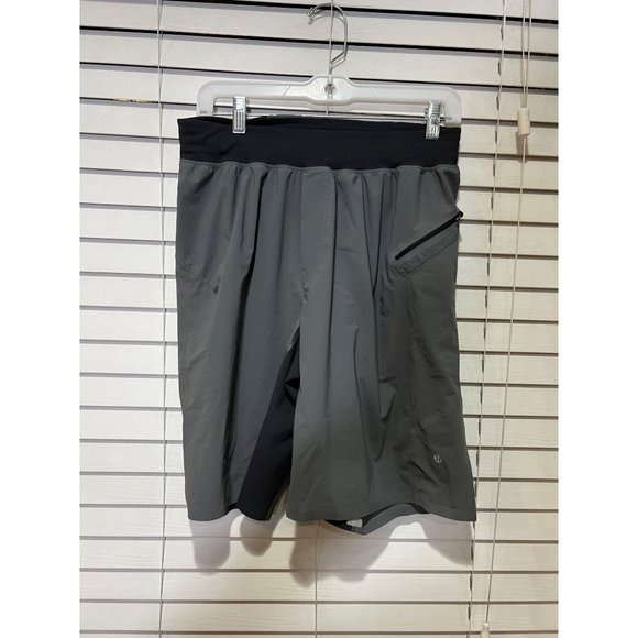 Lululemon Linerless Mens Shorts - Size M - Picture 1 of 5